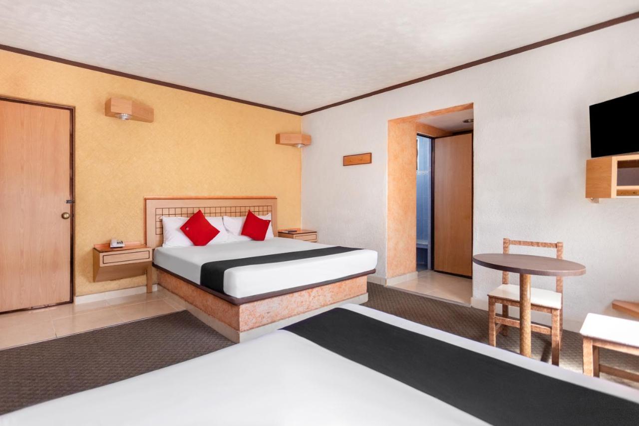 Capital O Hotel Valencia Puebla Luaran gambar