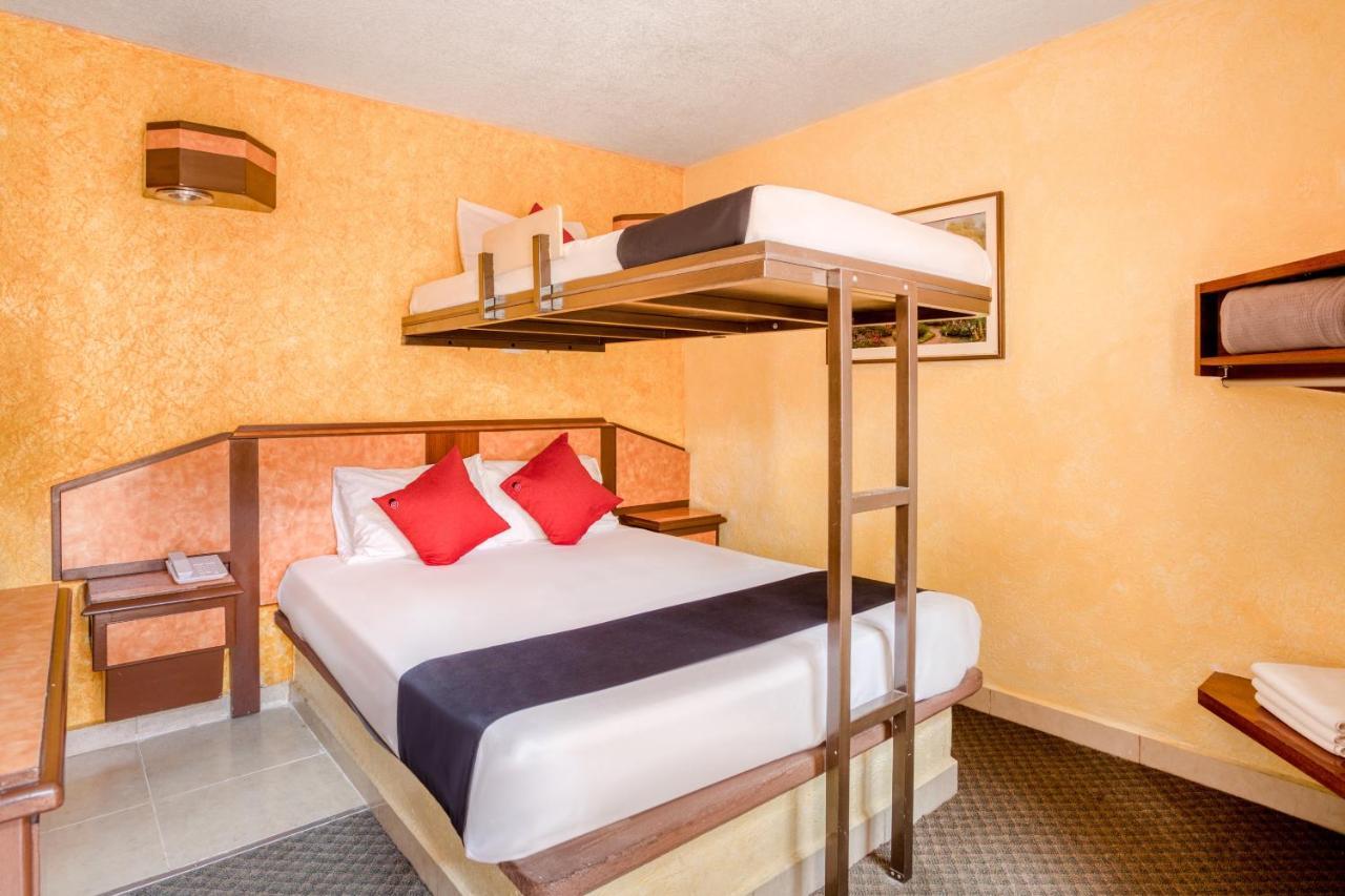 Capital O Hotel Valencia Puebla Luaran gambar