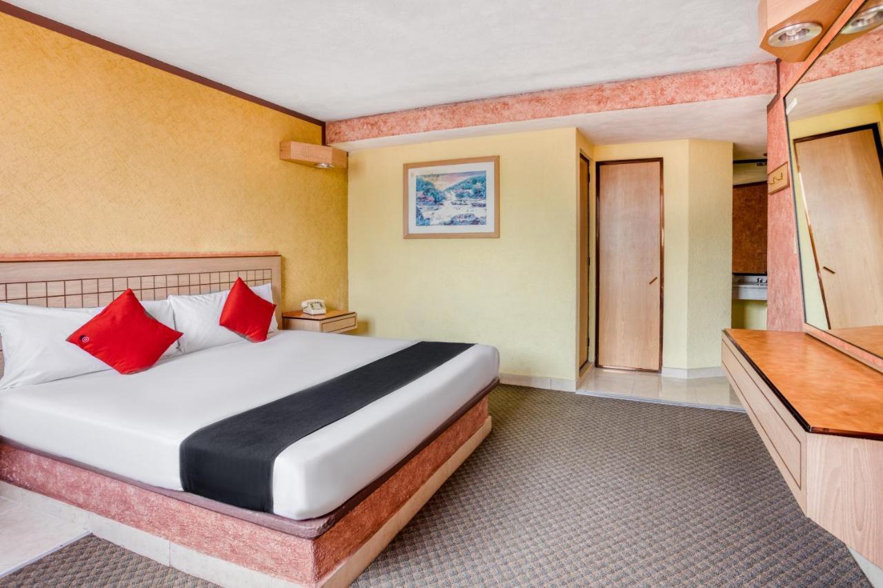 Capital O Hotel Valencia Puebla Luaran gambar