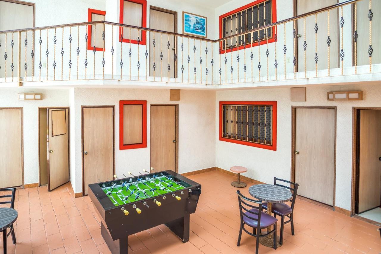 Capital O Hotel Valencia Puebla Luaran gambar